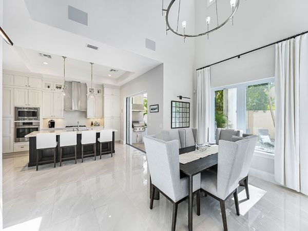 Naples Home 1019869