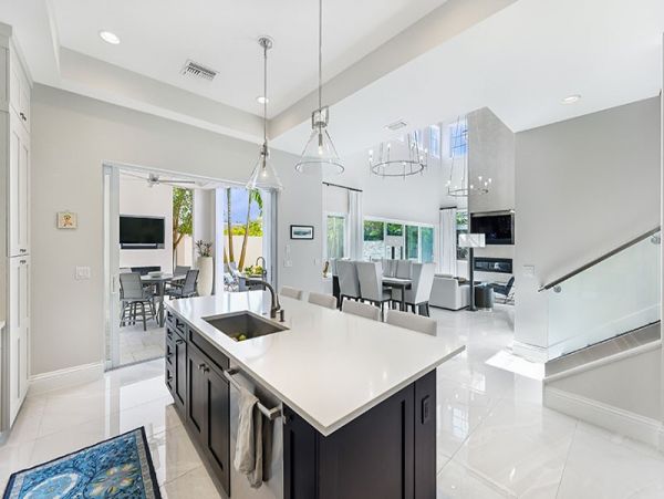 Naples Home 1019869