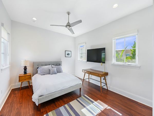 Naples Home 1019869