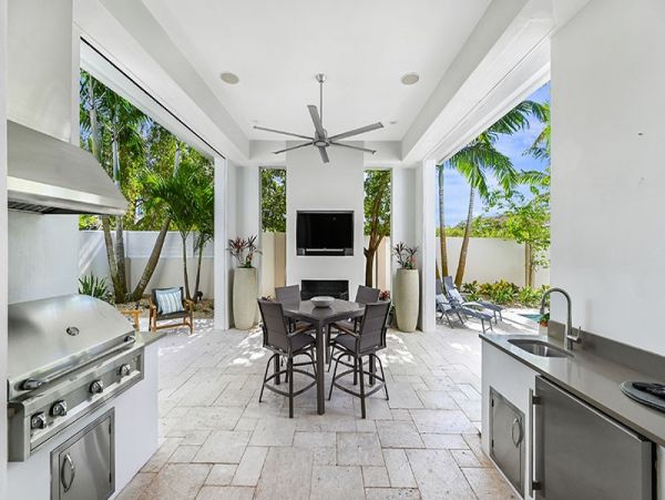 Naples Home 1019869