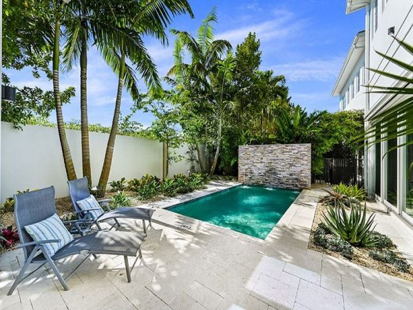 Naples Home 1019869