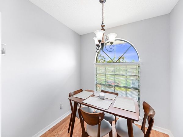Naples Condo 1019870