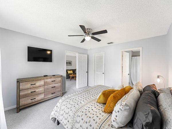 Naples Condo 1019870