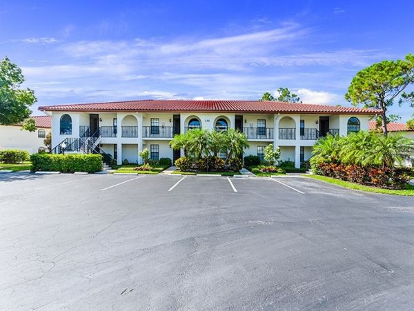 Naples Condo 1019870