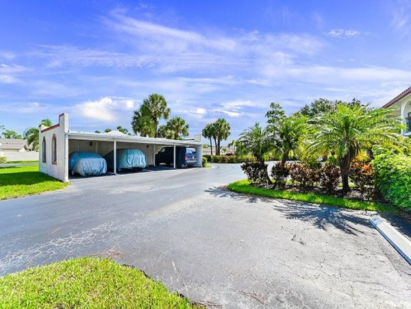Naples Condo 1019870