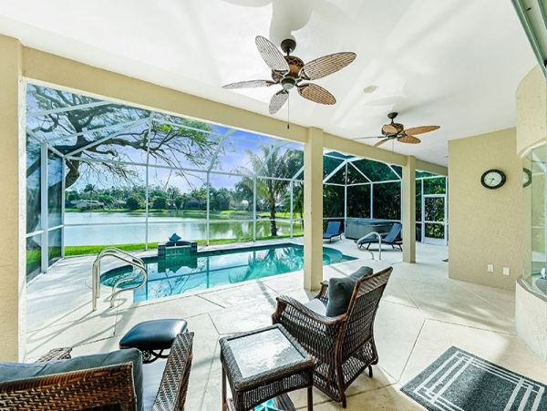 Naples Home 1019871