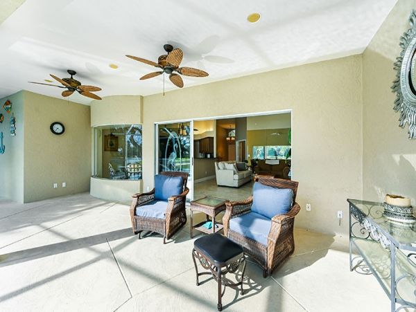 Naples Home 1019871