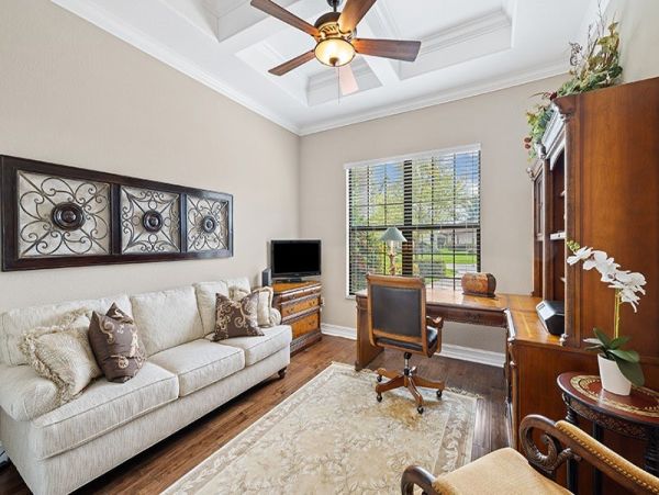 Naples Home 1019872