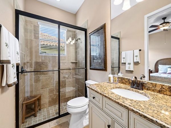 Naples Home 1019872