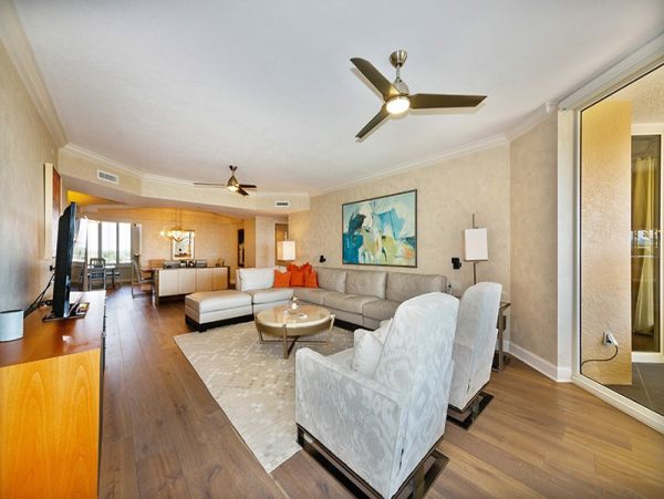Naples Condo 1019873