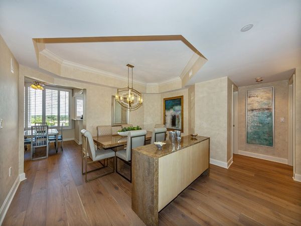 Naples Condo 1019873