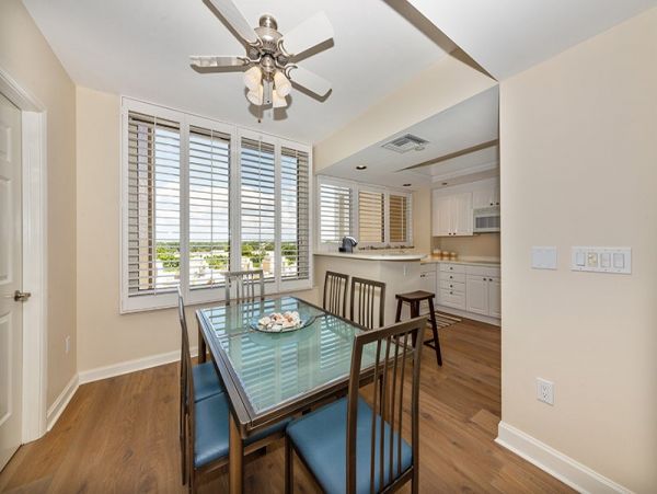 Naples Condo 1019873