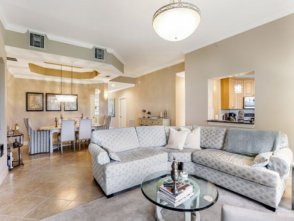 Naples Condo 1019874