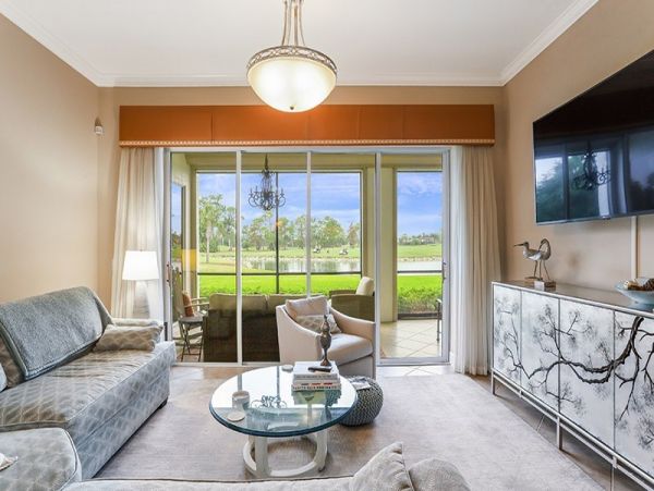 Naples Condo 1019874