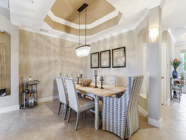 Naples Condo 1019874