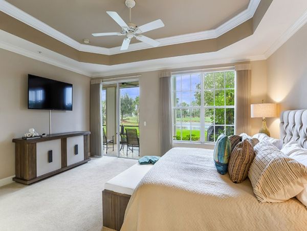 Naples Condo 1019874