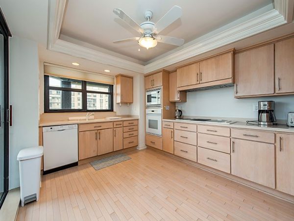 Naples Condo 1019876