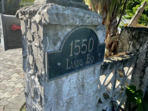 Naples Home 1019877