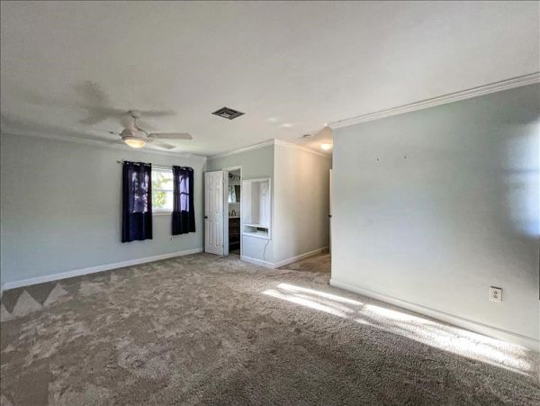 Naples Home 1019877