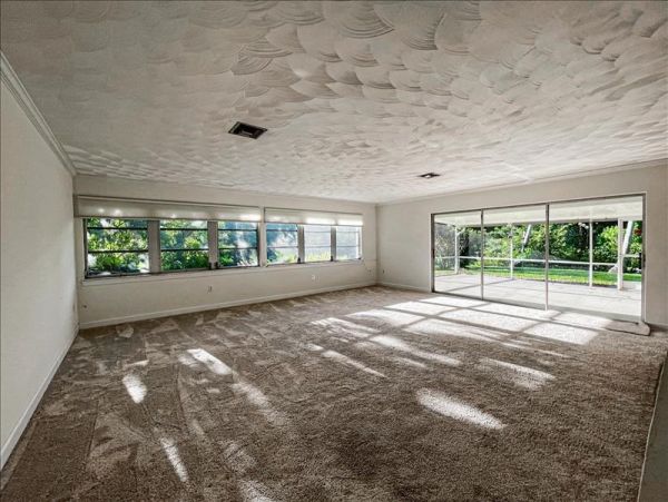Naples Home 1019877