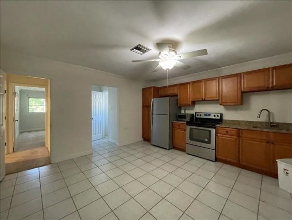 Naples Home 1019877