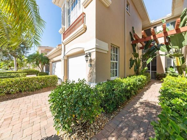 Naples Condo 1019878