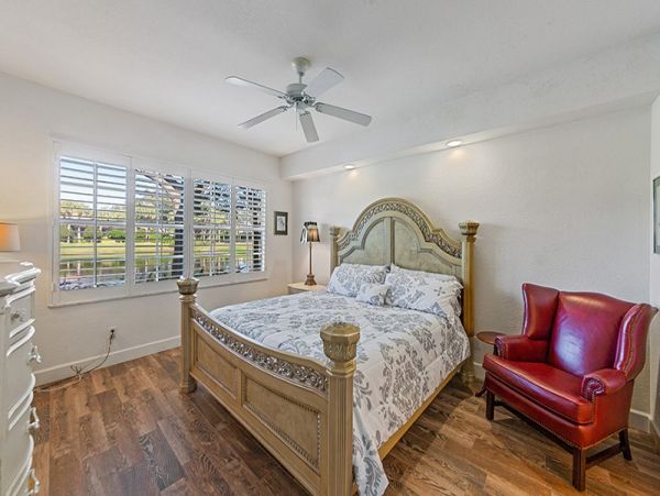 Naples Condo 1019878