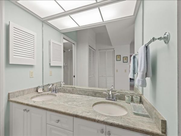 Naples Condo 1019879