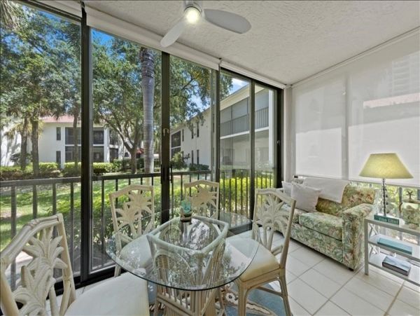 Naples Condo 1019879