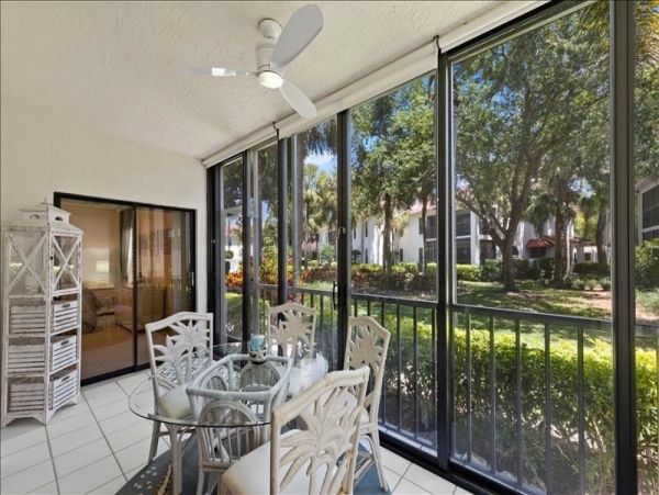 Naples Condo 1019879