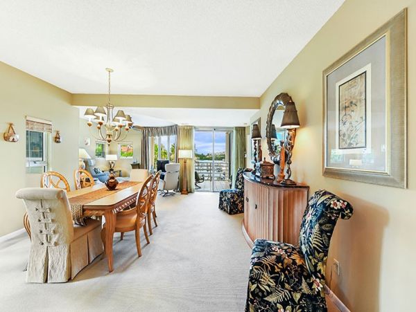 Naples Condo 1019881