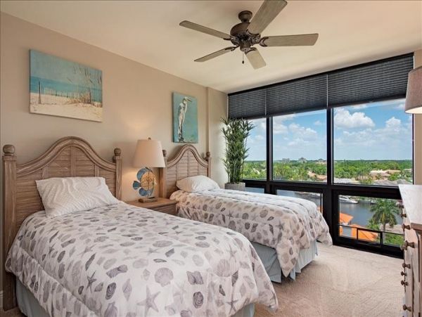 Naples Condo 1019883