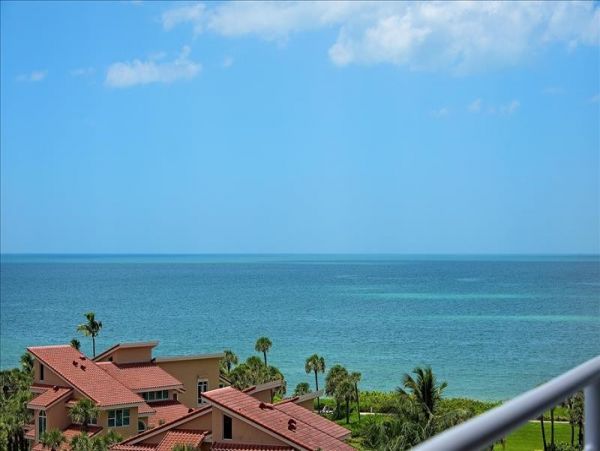 Naples Condo 1019883