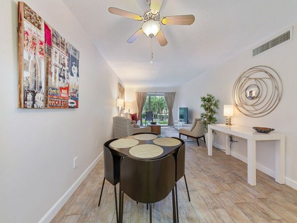 Naples Condo 1019884