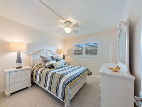 Naples Condo 1019884