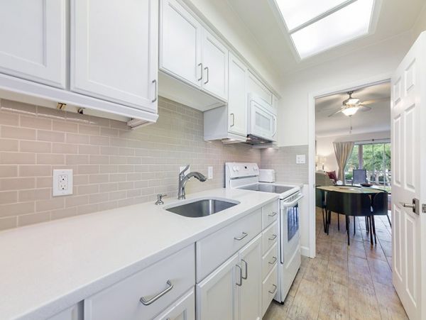 Naples Condo 1019884