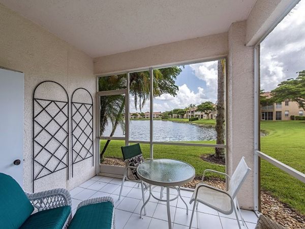 Naples Condo 1019885