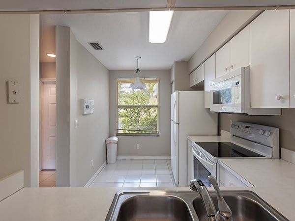 Naples Condo 1019885