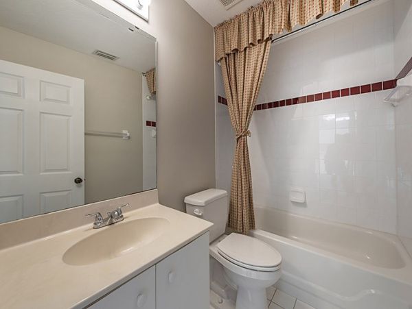 Naples Condo 1019885