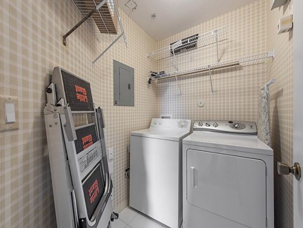 Naples Condo 1019885