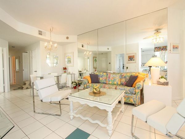 Naples Condo 1019887