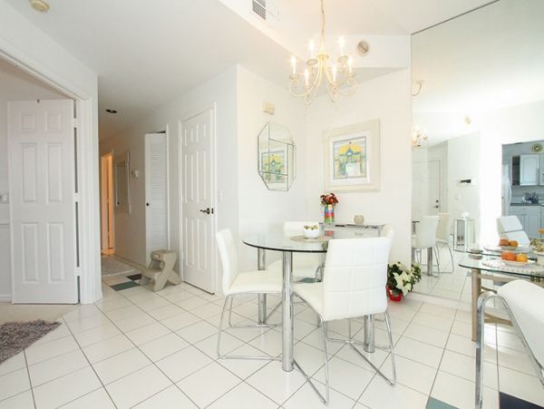 Naples Condo 1019887