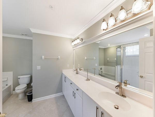 Naples Condo 1019889