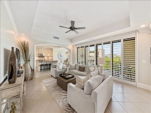 Naples Condo 1019891