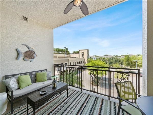 Naples Condo 1019891