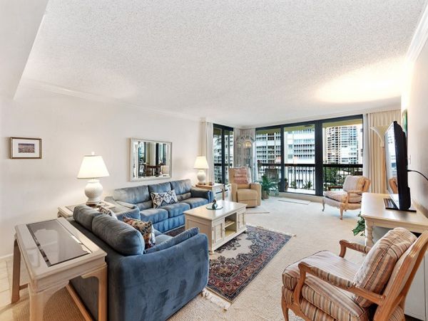 Naples Condo 1019894
