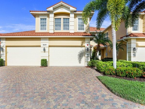 Naples Condo 1019895