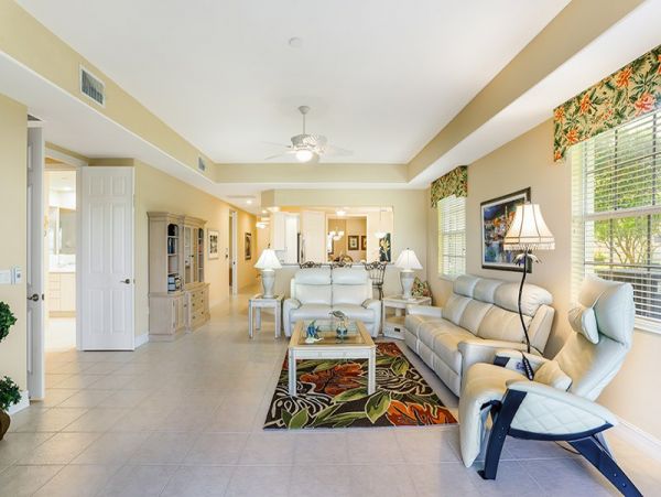 Naples Condo 1019895