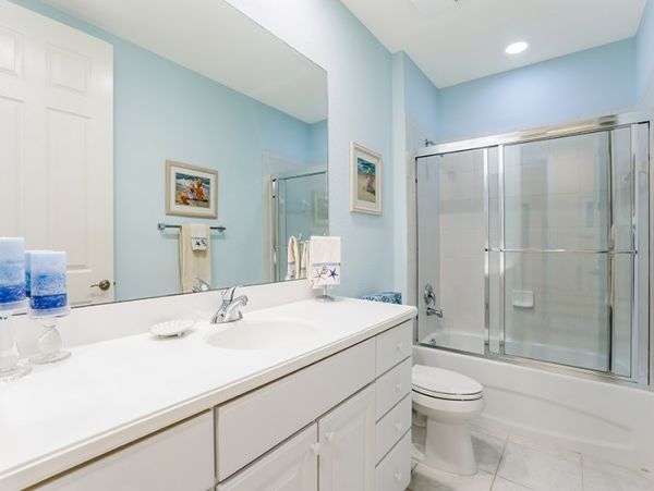 Naples Condo 1019895