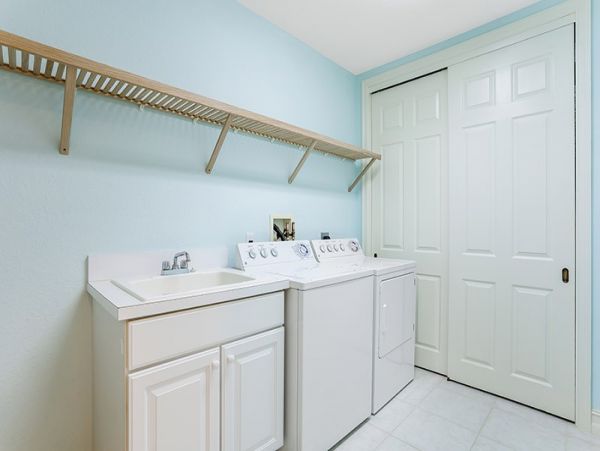 Naples Condo 1019895